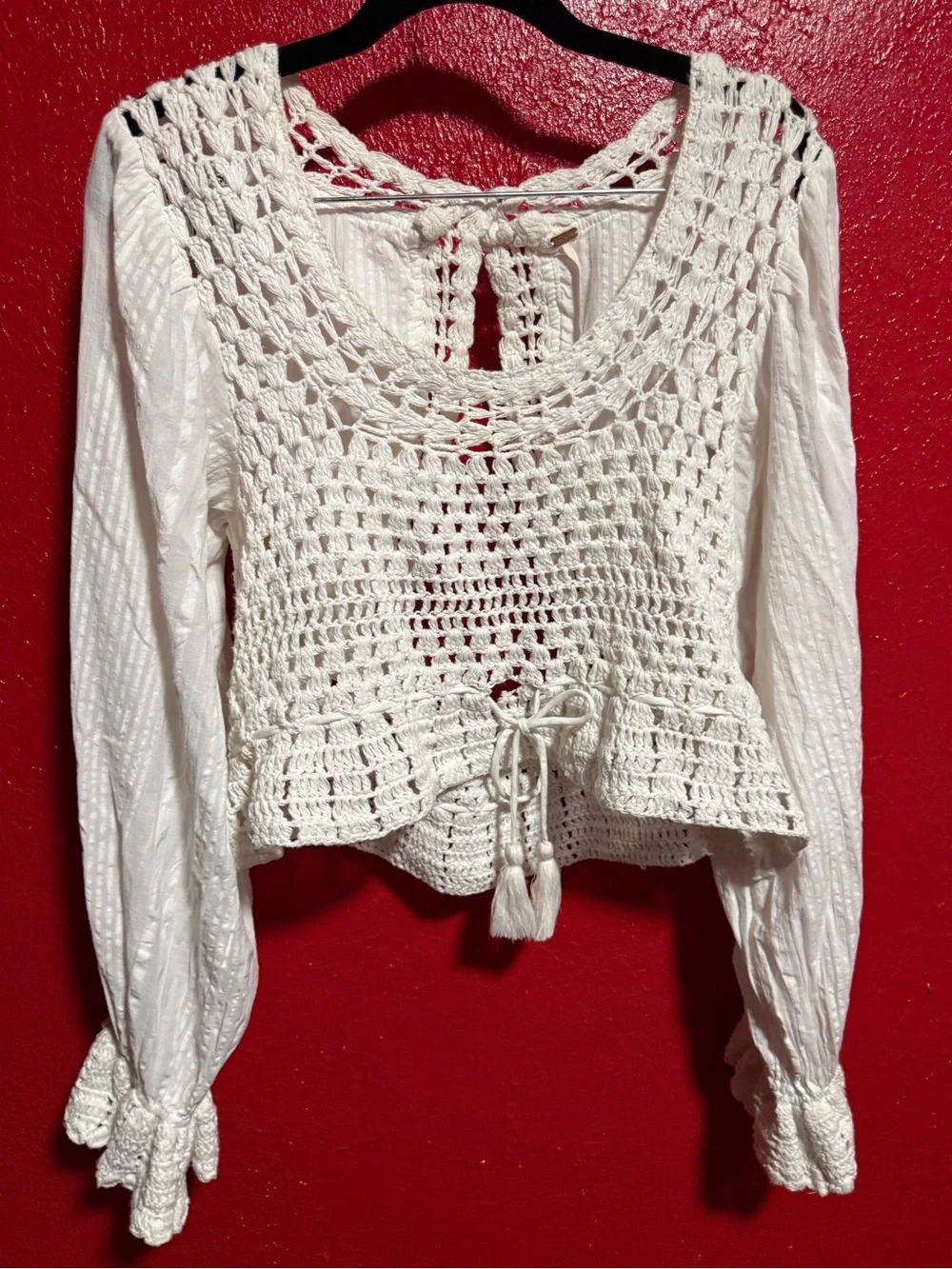 159. Preloved Free People White Crochet-Back Peplum Blouse